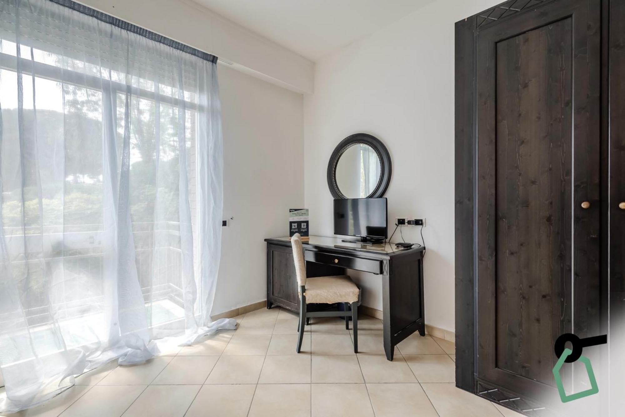 Hotiday Room Collection - Porto Azzurro Capoliveri  Exterior photo