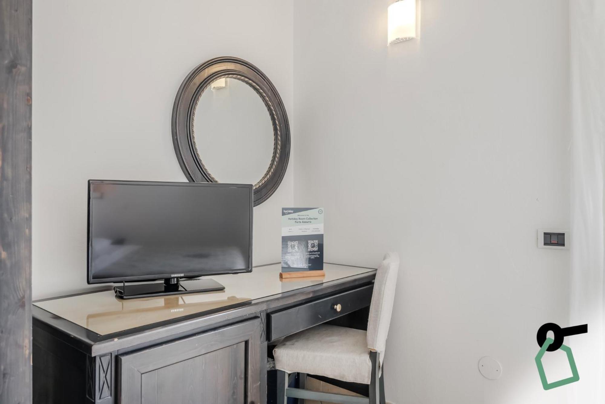 Hotiday Room Collection - Porto Azzurro Capoliveri  Exterior photo