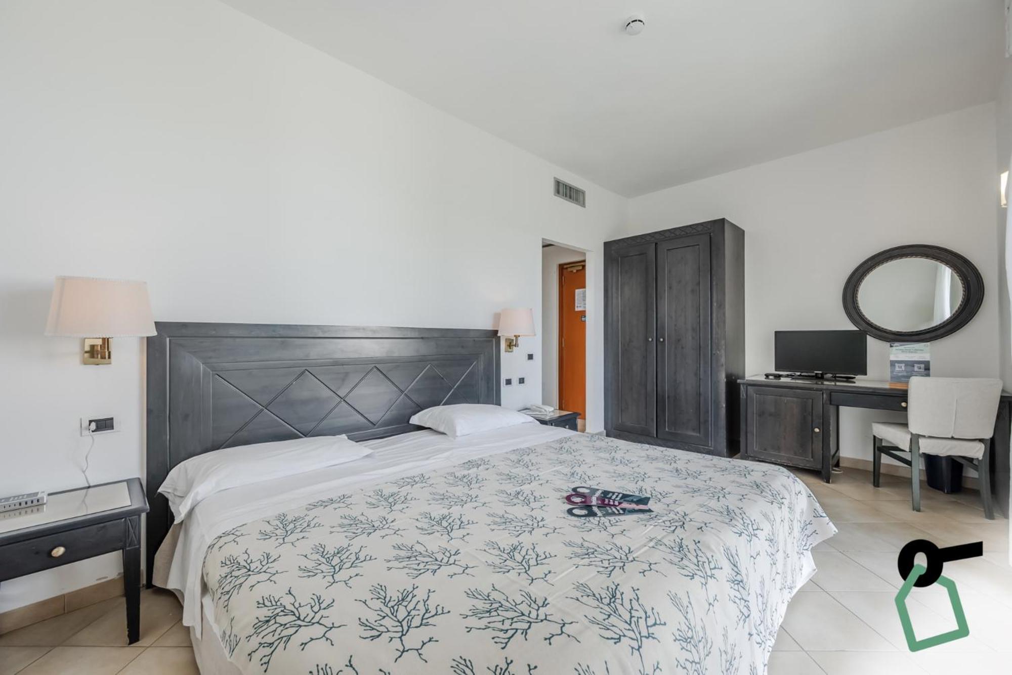 Hotiday Room Collection - Porto Azzurro Capoliveri  Exterior photo